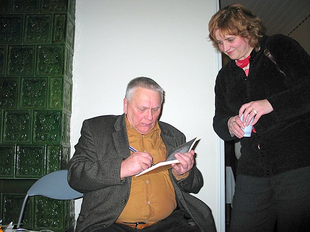 Algimanto Baltakio autografas mokytojai Dangirai Nefienei