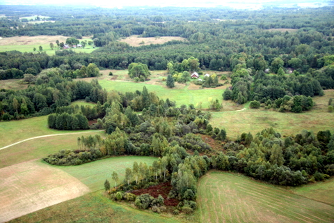 Nusileidimo vieta - pievos į pietryčius nuo Skiemonių