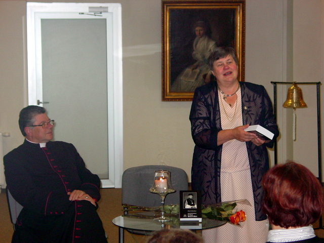 Kan. S. Krumpliauskas ir dr. A. Vasiliauskienė.