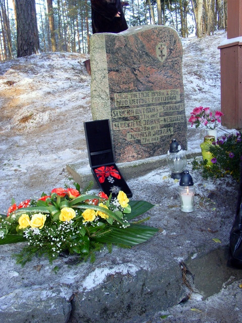 Vieno žymiausių Aukštaitijos partizanų vadų A. Slučkos-Šarūno žūties vieta. 