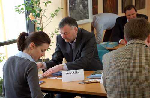 V. Strolia kontaktų mugėje atstovavo Anykščiams. Rūtos Malikėnaitės nuotrauka