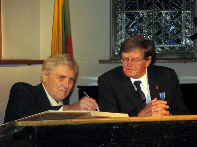 A. E. Čižas ir A. Tyla
