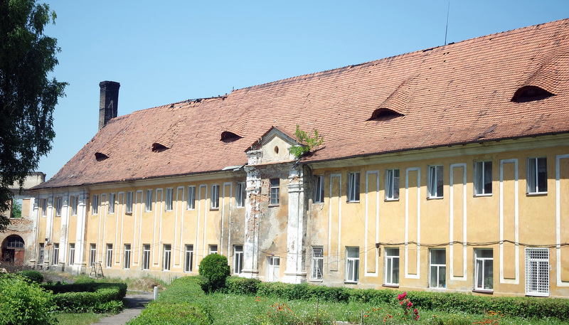 Radvilų paveldas nyksta bežiūrint.