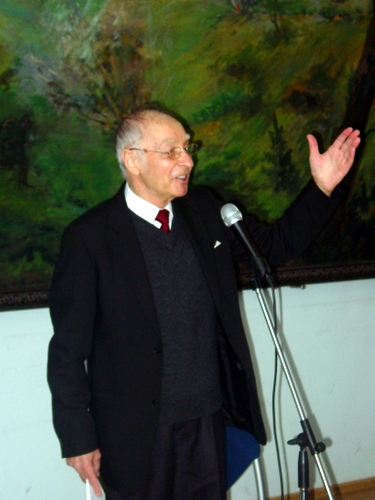 Aktorius F. Jakšys.