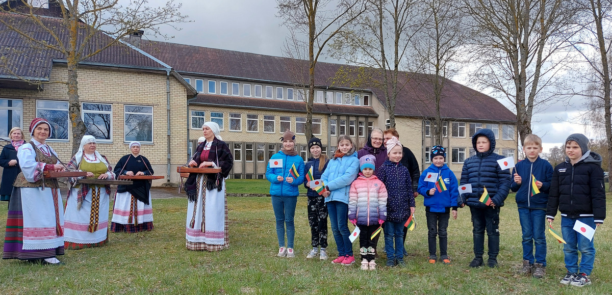 Kurklių bendruomenės atstovai.
